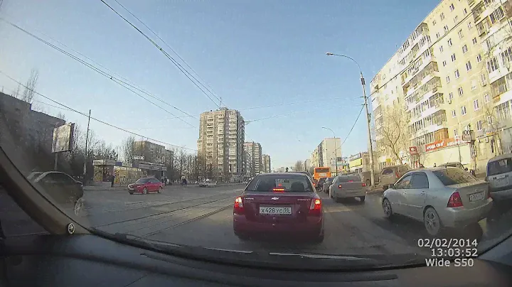 Видео Neoline wide S50 день  2304x1296 45к сек тест форумповидеорегистраторам рф
